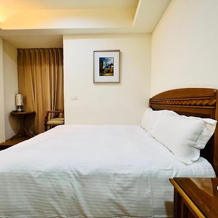 Mucha Boutique Hotel Yilan Buitenkant foto