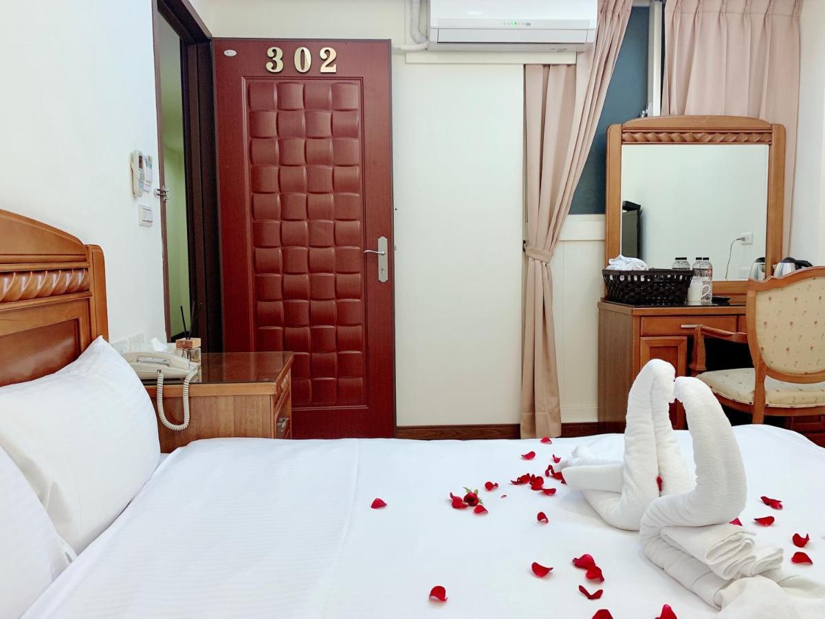 Mucha Boutique Hotel Yilan Buitenkant foto