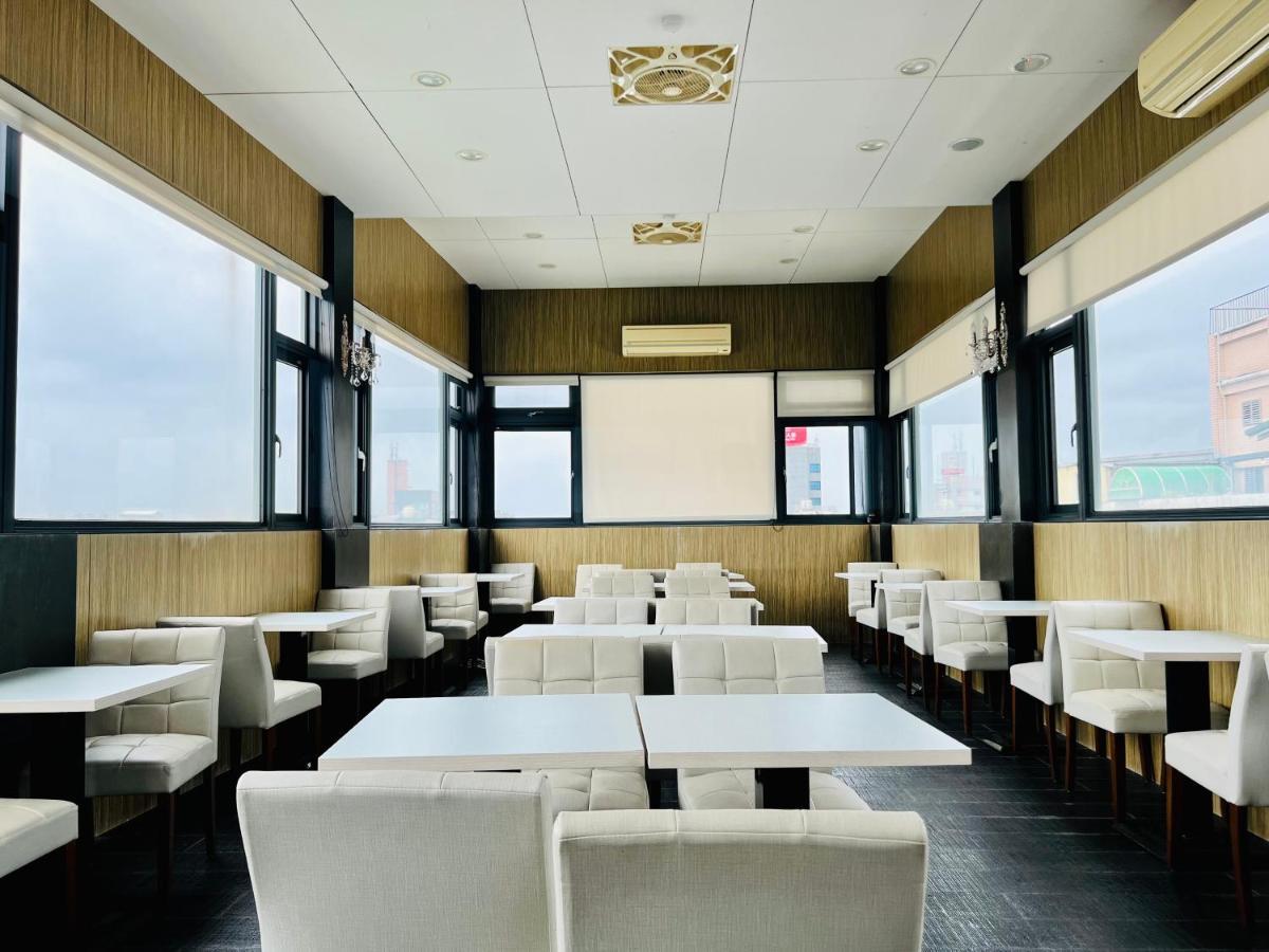 Mucha Boutique Hotel Yilan Buitenkant foto