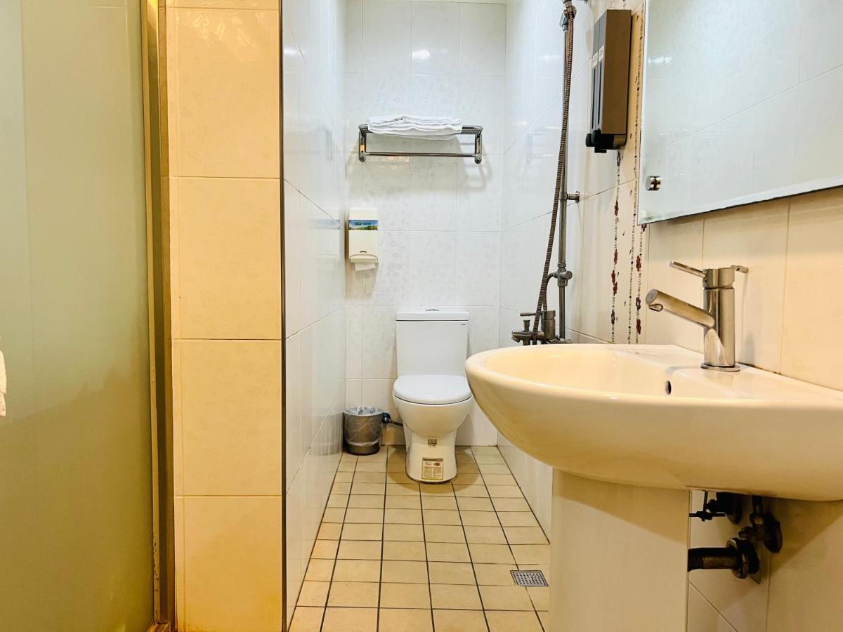 Mucha Boutique Hotel Yilan Buitenkant foto
