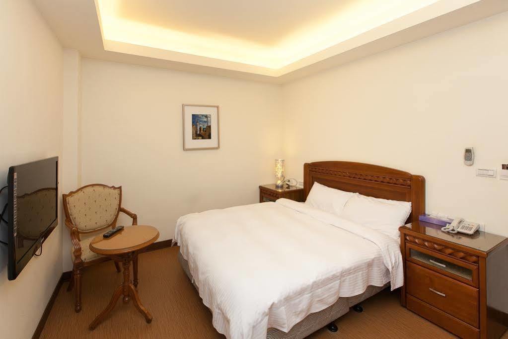 Mucha Boutique Hotel Yilan Buitenkant foto