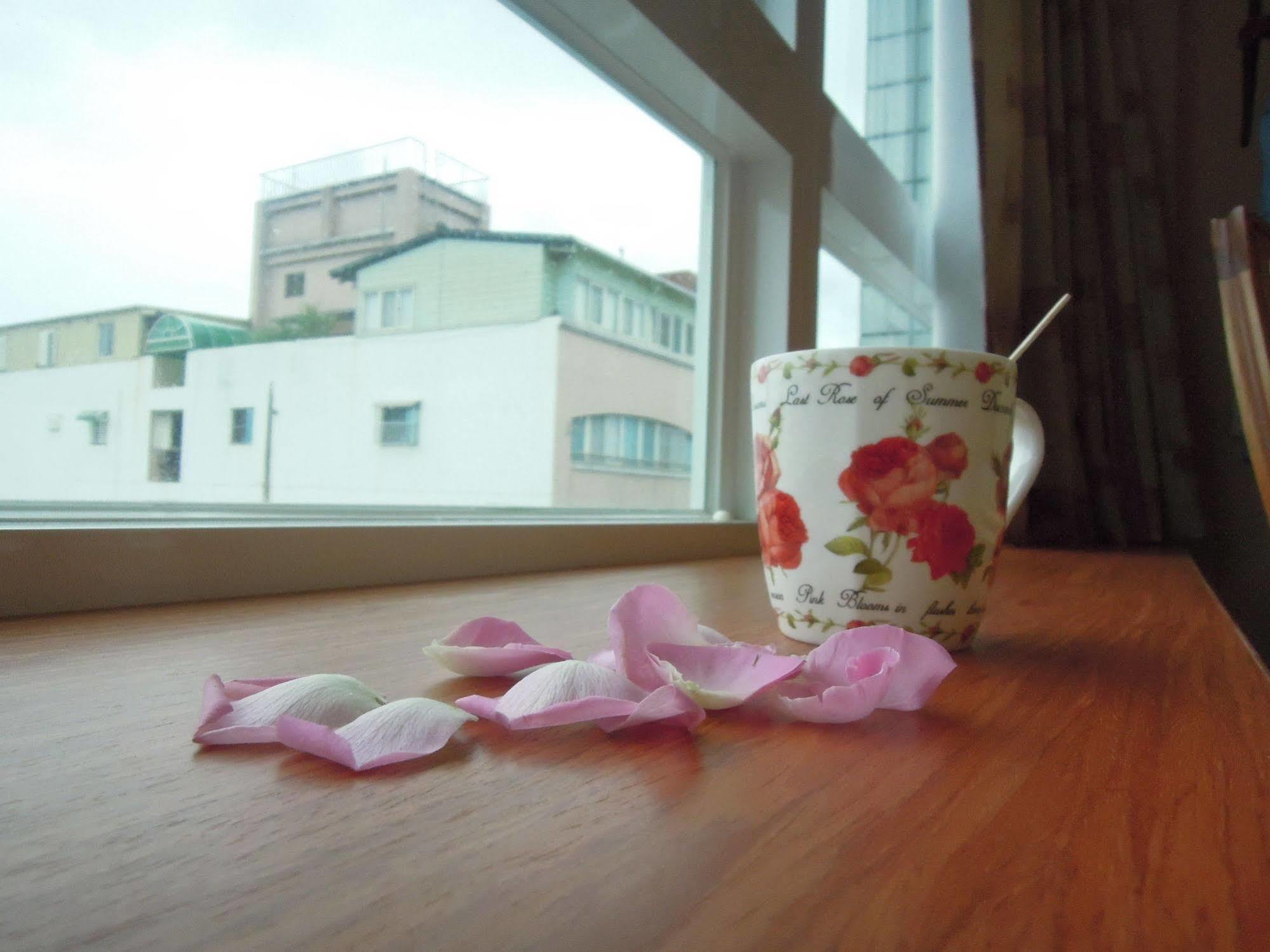 Mucha Boutique Hotel Yilan Buitenkant foto