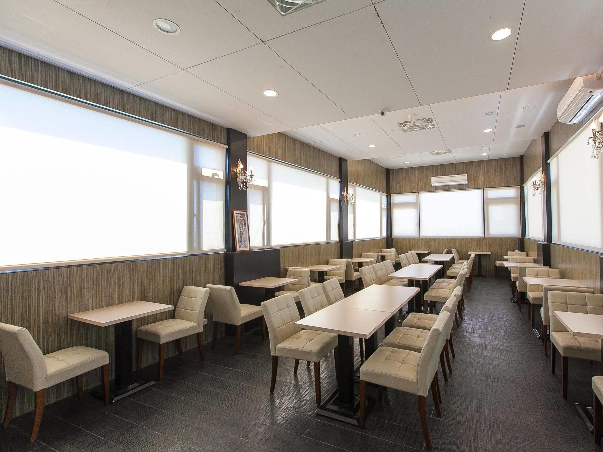 Mucha Boutique Hotel Yilan Buitenkant foto